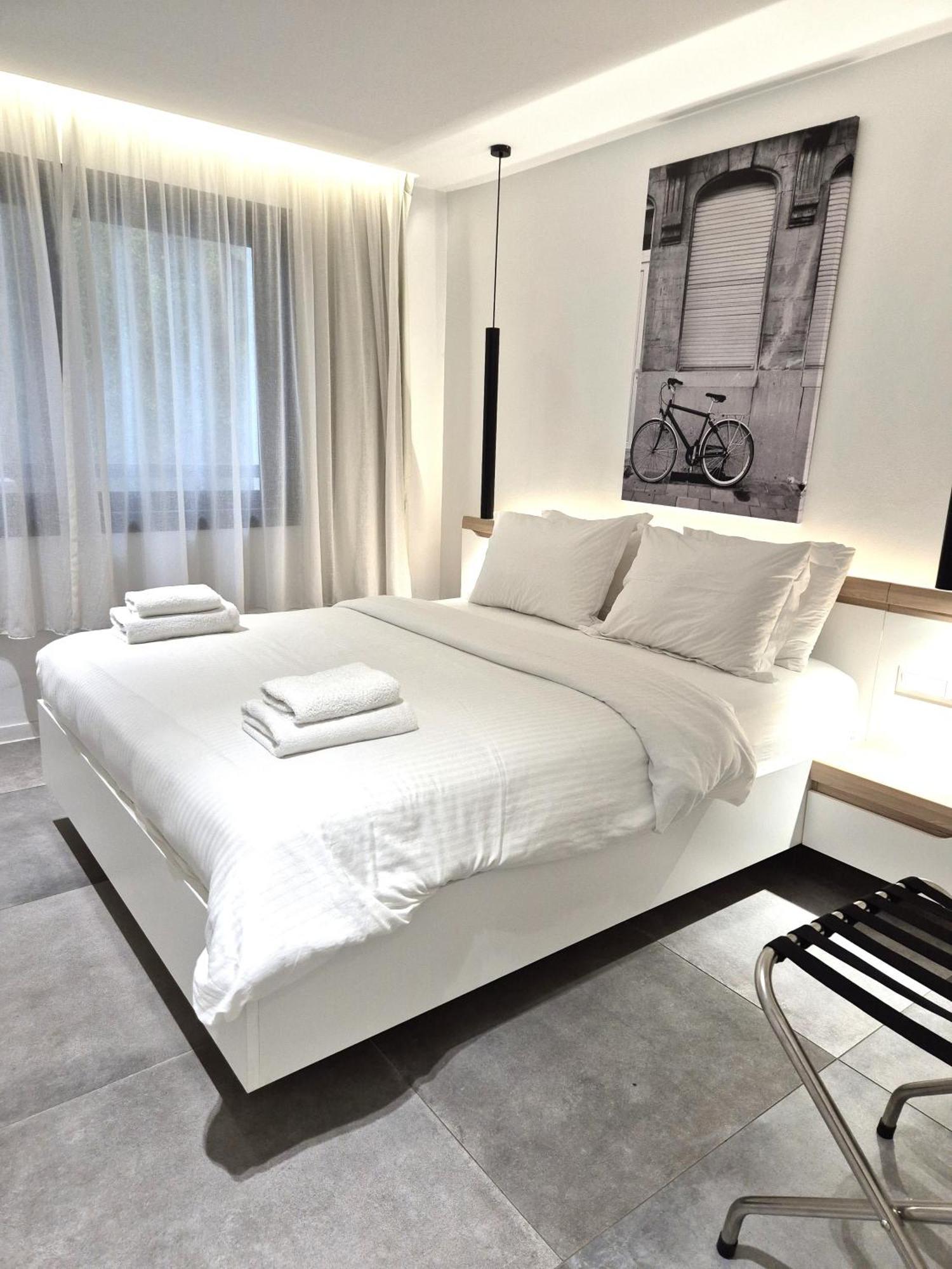 The Dazzling Glimpse Acropolis Suites Athen Eksteriør bilde